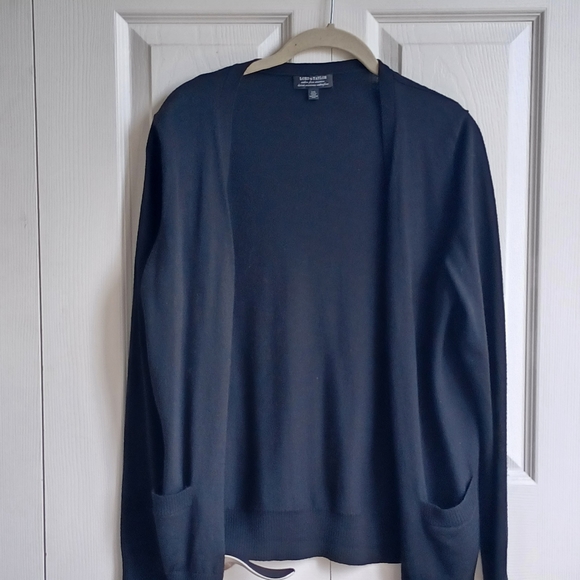 SOLD - Lord and Taylor Cardigan - Picture 1 of 6